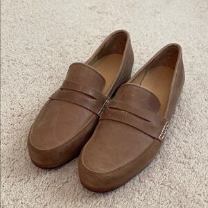 Elegant Tan Leather Loafers for Women